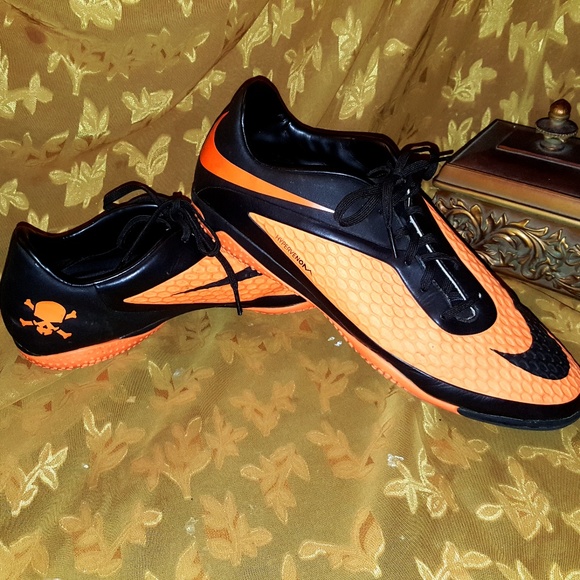 nike hypervenom phelon indoor